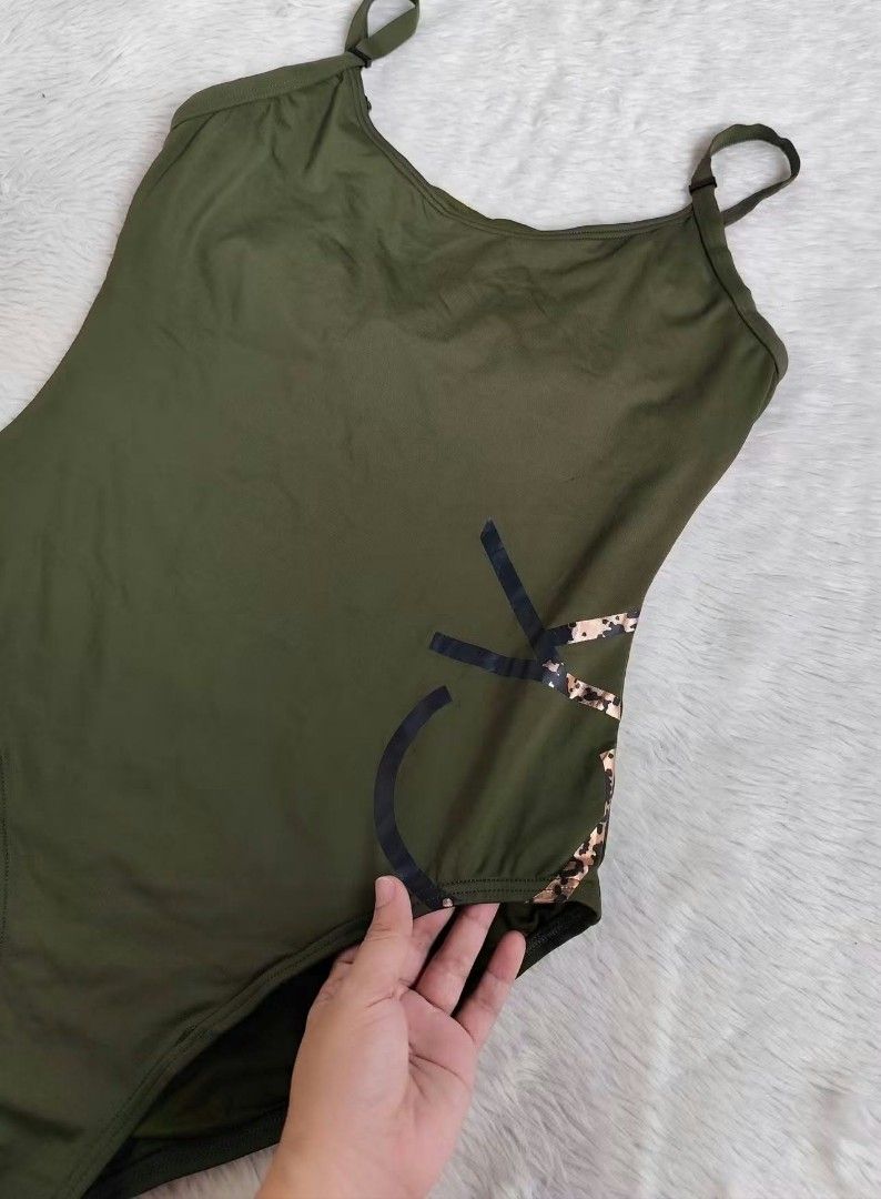 (M) Calvin Klein Swimsuit (Category: Bikinis & Swimsuits) located in Paranaque City. Submitted by sl_shop05 (Listing ID 1469393077, Image 3). Description: 🌻Like New🌻 🌼Brand: CALVIN KLEIN ➡️Padded ✨Size: Medium ❎𝑨𝒍𝒍 𝒊𝒕𝒆𝒎𝒔 𝒂𝒓𝒆 𝑷𝑹𝑬𝑳𝑶𝑽𝑬𝑫 𝒊𝒏 𝑮𝒐𝒐𝒅 𝑪𝒐𝒏𝒅𝒊𝒕𝒊𝒐𝒏 ❎𝑷𝒍𝒆𝒂𝒔𝒆 𝒅𝒐 𝒎𝒂𝒏𝒂𝒈𝒆 𝒚𝒐𝒖𝒓 𝒆𝒙𝒑𝒆𝒄𝒕𝒂𝒕𝒊𝒐𝒏𝒔. ❎𝑾𝑨𝑺𝑯 𝒃𝒆𝒇𝒐𝒓𝒆 𝑼𝑺𝑬‼️ ❎𝑩𝑼𝒀 𝒂𝒕 𝒚𝒐𝒖𝒓 𝒐𝒘𝒏 𝒓𝒊𝒔𝒌‼️ ❎𝑵𝑶 𝑹𝑬𝑻𝑼𝑹𝑵, 𝑵