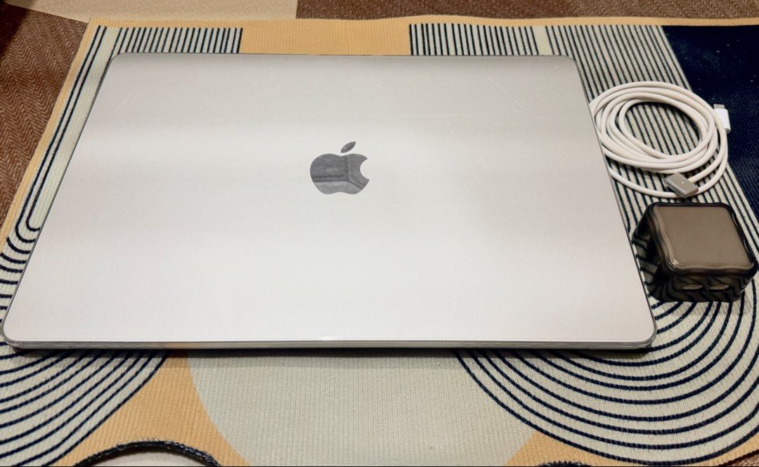 MacBook Air 15-inch M3 16/512 GB (Category: Laptops & Notebooks) located in Santa Rosa. Submitted by arby023 (Listing ID 1469297921, Image 1). Description: PERSONAL OWNED For Sale: Macbook Air M3 15 inch (Model: A3114) Color: Starlight 16 GB Unified Memory / 512 GB SSD OS MAC Tahoe 26.5 Bought at PMC Festival Mall, Alabang Complete with Receipt, Box, and Manual Backlit Keyboard OK Touch ID OK Cycle Count: 90 Maximum Battery Capacity: 97% With Cas
