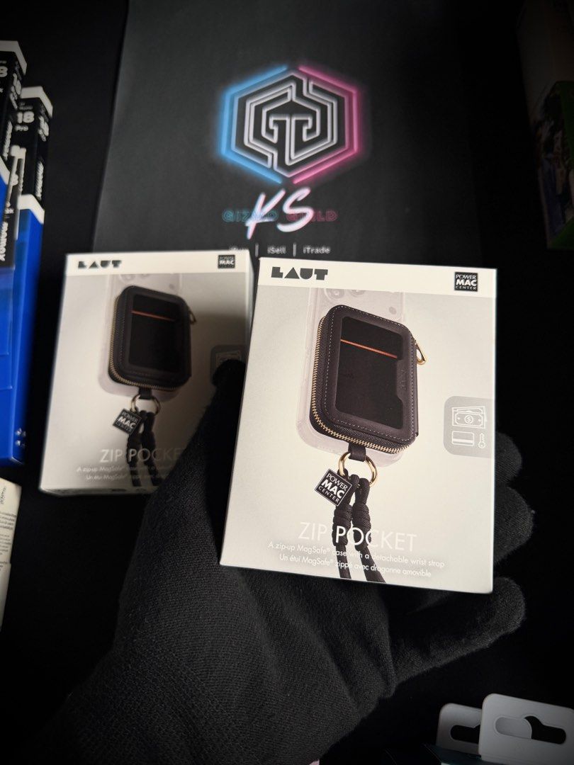 Magsafe Accessory Brandnew (Category: Mounts & Holders) located in Quezon City. Submitted by NKG35 (Listing ID 1469388492, Image 1). Description: Fresh from Powermac Midnight Launch‼️ Looking for the perfect gift this upcoming Christmas? All are below SRP!! 🔥 Laut Zip Pocket Magsafe Wallet – 2 pcs. available Selling it for: P500.00 each Function Magsafe Loop – 3 pcs available Selling it for: P500.00 each Laut Magadd Sticker Padd Magsafe – 1 pc a