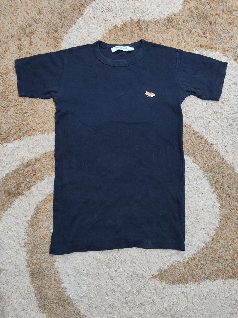 MAISON KITSUNE (Category: Shirts) located in Pagadian. Submitted by miraculouspat (Listing ID 1469304811, Image 1). Description: L 24 W 15 9.6/10 COLOR ASNEW CONDITION AUTHENTIC NO ISSUE COLOR MAY VARY DUE TO LIGHT.