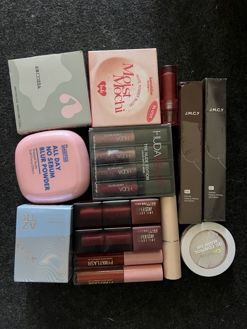 Makeup Bundle (Category: Makeup) located in Valenzuela. Submitted by secondhandfaerie (Listing ID 1469177416, Image 1). Description: Swatch only once. Includes: Pink Flash Lasting Matte Lip Cream R02 Pink Flash Lasting Matte Lip Cream R01 Maybelline Superstay Teddy Tint Velvet Choker Maybelline Superstay Teddy Tint Coffee Date Barenbliss Peach Makes Perfect Mini Liptont Barenbliss Moist Mochi Paste Powder Blush Peachy Beach 02 Careline Oil Contro
