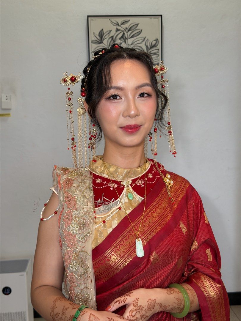 MAKEUP BY APPOINTMENT (Category: Beauty & Health Services) located in Singapore. Submitted by danimakeup (Listing ID 1469255331, Image 3). Description: ⭐️PROFESSIONAL MAKEUP SERVICES ⭐️ Services provided are as started below | Makeup and Hair 💍 Wedding / Bridal / ROM services ⚜️ Dinner and Dance ⚜️ Performance Makeup&hairdo ⚜️ Corporate Photoshoot ⚜️ Birthday party ⚜️ Casting , Filming ... ⚜️ Prom ✨ PRICING : Only Makeup on site - $108 Casual Ma