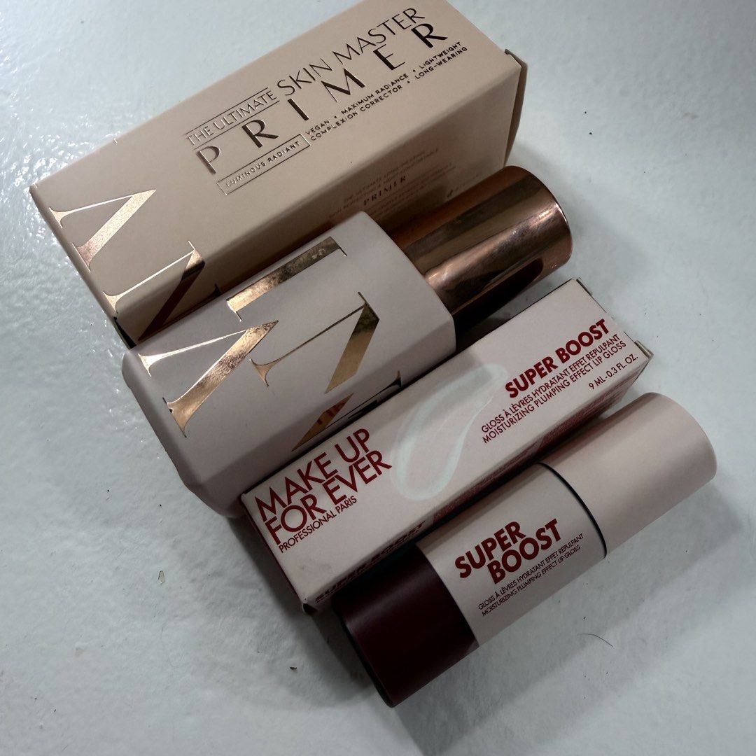 Makeupforevergloss Bundle (Category: Makeup) located in Paranaque City. Submitted by chinitamaria (Listing ID 1469278824, Image 2). Description: Makeupforever gloss & Teviant Bundle - swatched once (gloss) and teviant Ultimate Skin Master Primer in a luminous radiant finish tried twice - Both items come with their original packaging boxes - Srp mall price both items nasa 2,000+ I tend to buy a lot then get overwhelmed with my stash Loc: paranaque