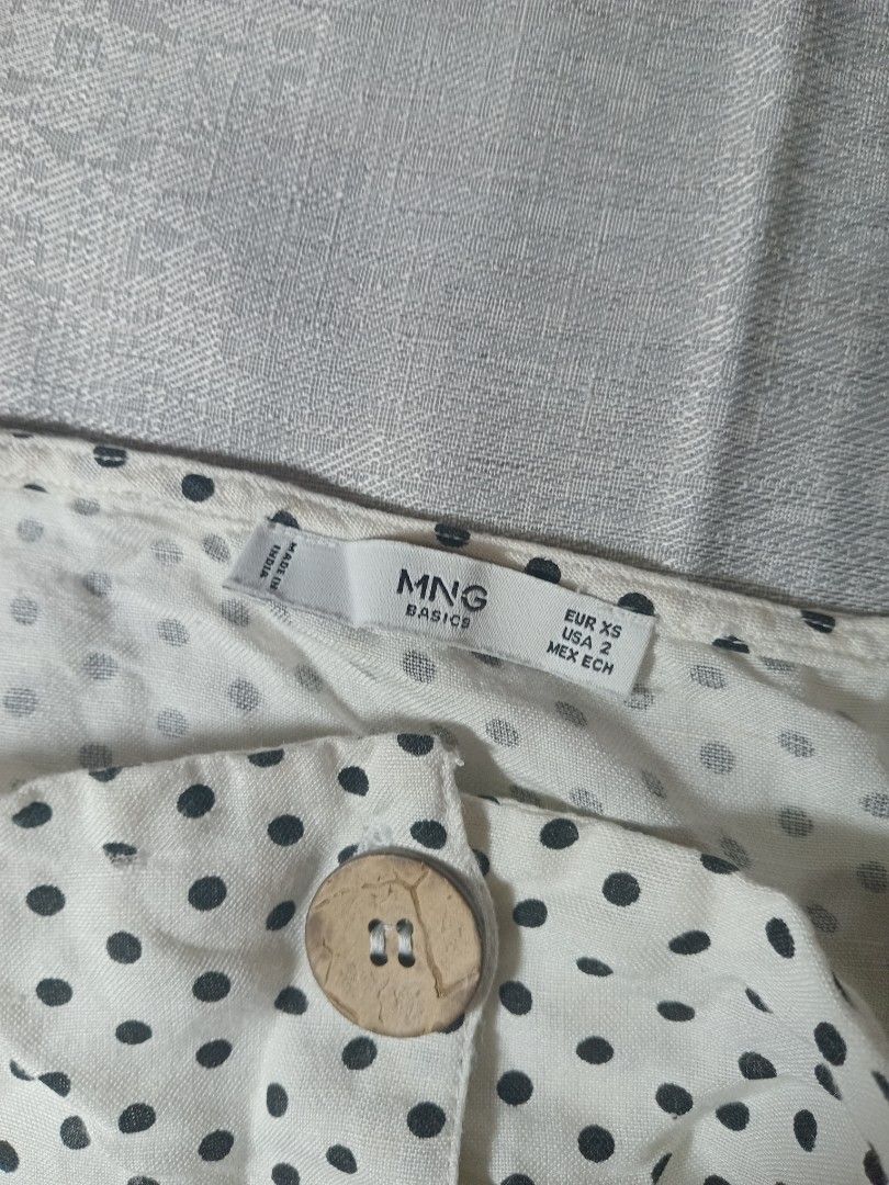 MANGO Basics Polka Dot Romper (Category: Rompers) located in Davao. Submitted by aki_tsum (Listing ID 1469275067, Image 3). Description: *Shorts length *Size: EUR XS, USA 2, MEX ECH on tag *Material: a bit thin Davao Based Delivery only (buyer will shoulder delivery/shipping fee).