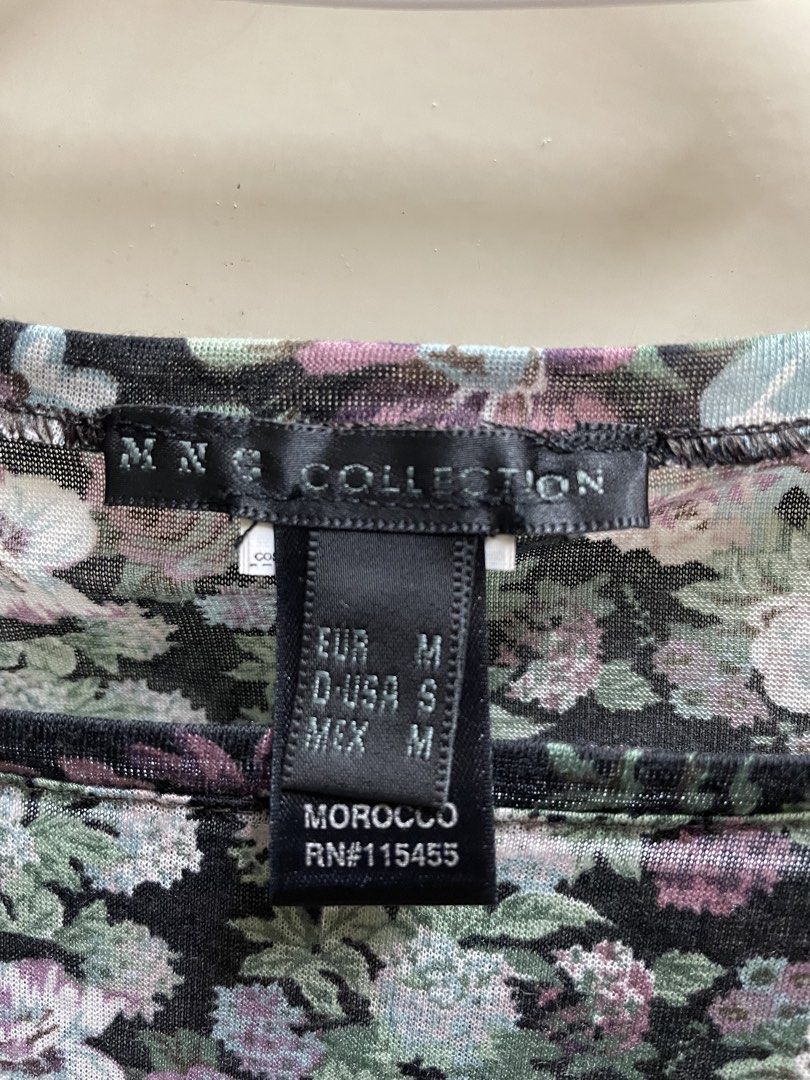 Mango Collection Floral Top (Category: Blouses) located in Manila. Submitted by lazythrifter.ph (Listing ID 1469169721, Image 3). Description: Size: US S Shoulder: 15.5” Chest: 17” Length: 24”.