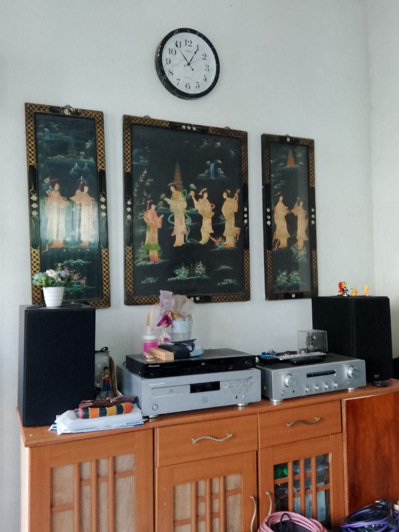Marantz PM4001 + ELAC DEBUT B6 (Category: Soundbars, Speakers & Amplifiers) located in Paranaque City. Submitted by kenneth.hernandez (Listing ID 1469216277, Image 1). Description: >>Marantz PM 4001 >First owner >Bought from Modern Lifestyle - KSA >comes with original remote >in very good condition >>ELAC Debut B6 >First owner >Bought from ELAC Local Distro >in very good condition +++Speaker cable - #14 (oxygen-free) >2 x 4M >with Nakamichi banan