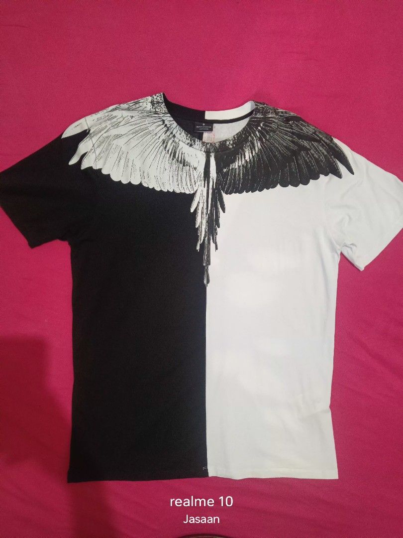 Marcelo Burlon (Category: Tshirts & Polo Shirts ) located in Jasaan. Submitted by ren063090 (Listing ID 1469166024, Image 1). Description: Large W-20 L-29.