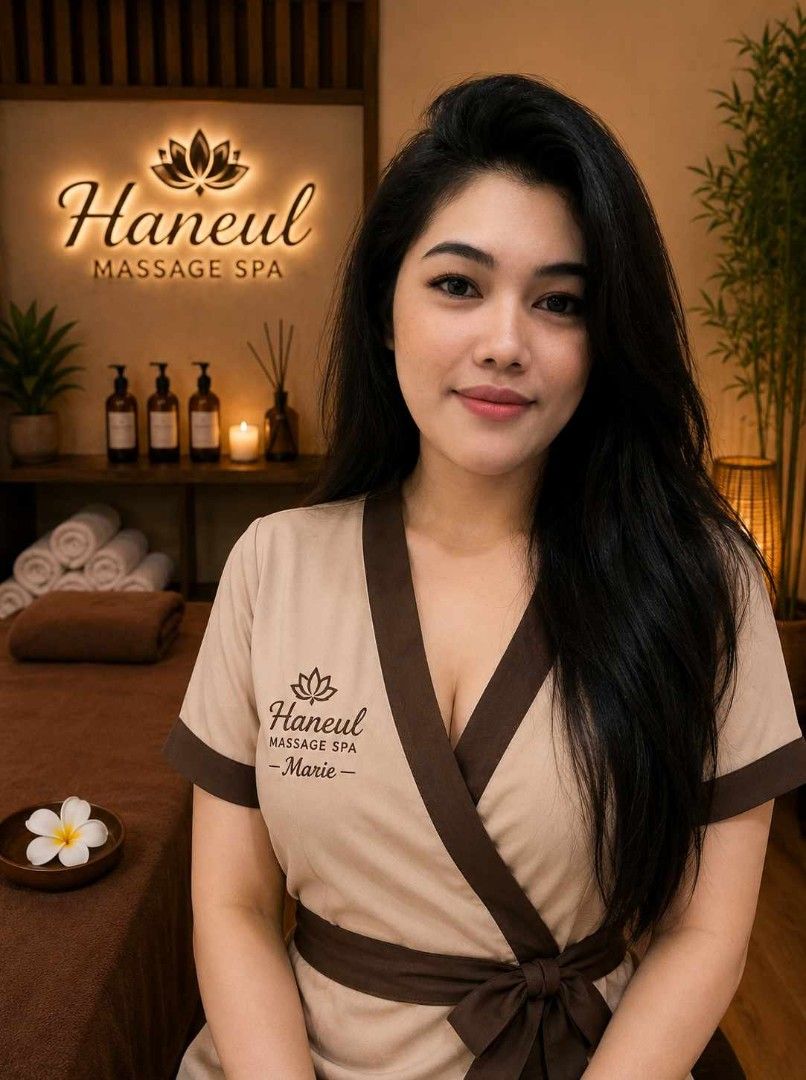Massage (Category: Beauty & Health Services) located in Manila. Submitted by noblestone_0b53bc (Listing ID 1469166476, Image 3). Description: 💆‍♀️ RELAX • REFRESH • RECHARGE ✨ Feeling tired, stressed, or sore? Treat yourself to a relaxing massage experience designed to help you unwind and feel refreshed. 💙 ✨ OUR MASSAGE SERVICES • Relaxation Massage • Swedish Massage • Deep Tissue Massage • Combination Massage • Body & Muscle Relief 🏠 ON-CALL 