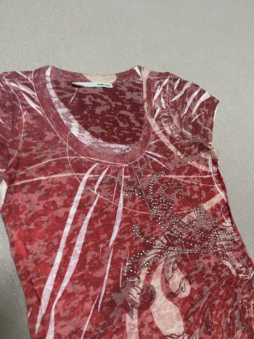 Maurices abstract graphic cap sleeve top (Category: Shirts) located in Bulacan. Submitted by sanjisthrift (Listing ID 1469320625, Image 2). Description: Size Small Width 15 Length 23.5 Very Good Condition 9/10.