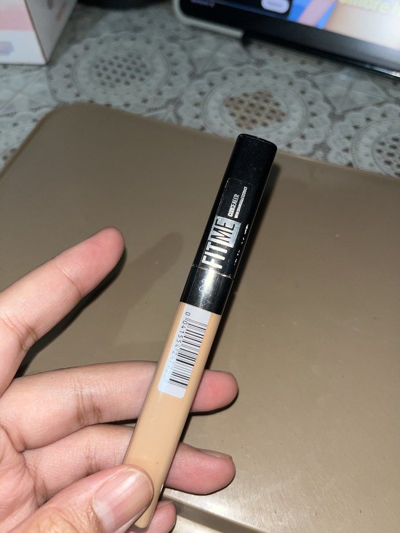 Maybelline Fit Me Concealer Shade 25 (Category: Makeup) located in Manila. Submitted by mae009 (Listing ID 1469355447, Image 1). Description: Price Negotiable - Product: Maybelline Fit Me Liquid Concealer - Shade: 25 - Size: Standard 6.8ml tube with applicator wand - Benefits: Effectively covers dark circles, redness, and blemishes - Formula: Lightweight liquid infused with chamomilla extract - Authenticity: 100% authentic with complete product d