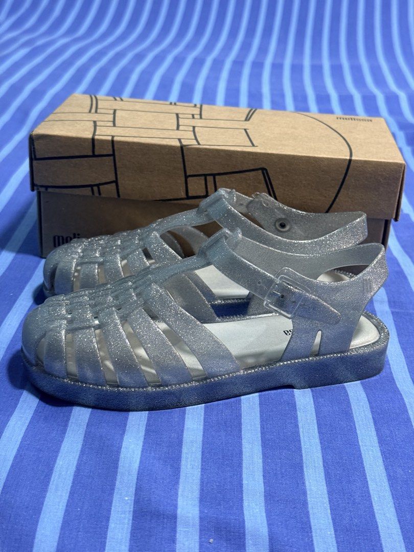 Melissa Possession Silver Kids Size 1 (Category: Babies & Kids Fashion) located in Pasig City. Submitted by cacishop (Listing ID 1469235438, Image 2). Description: With box.