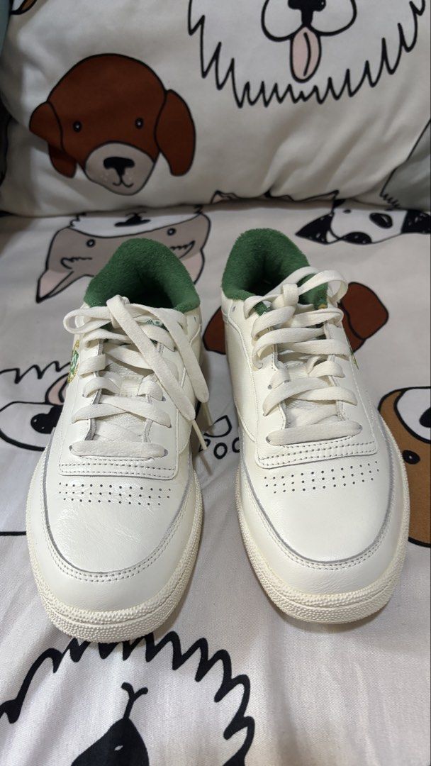 Mens shoes reebok (Category: Sneakers) located in Manila. Submitted by sliping4restrenzie13 (Listing ID 1469168237, Image 2). Description: Genuine Reebok 7.5 US NEVER BEEN USED WITH BOX.