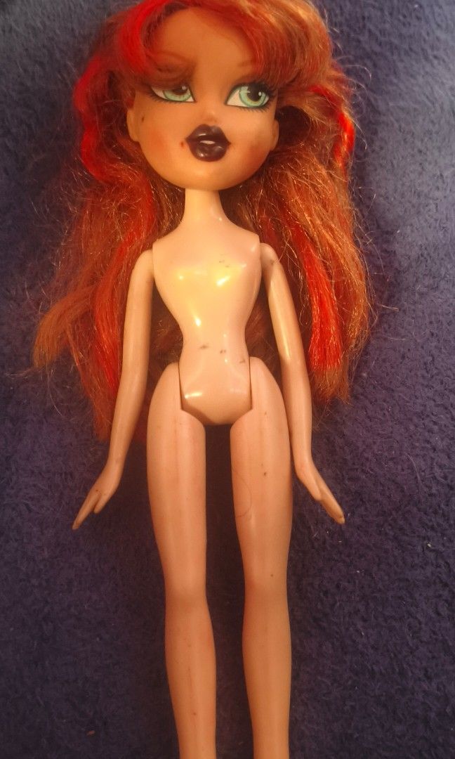 meygan bratz (Category: Plushies & Soft Toys) located in Imus. Submitted by phoebe.ph (Listing ID 1469161851, Image 1). Description: offer ka nalang sa price mahal sa ebay yan.