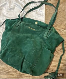 (Category: ) located in . Submitted by green.trendsetter (Listing ID 1469281305, Image 1). Description: .