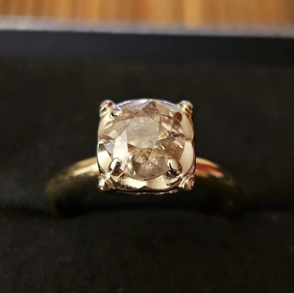 Mine cut Diamond 14,k Ring size 7.5 (Category: Rings) located in Dumaguete. Submitted by kathgoldvintagepreowned (Listing ID 1469201298, Image 2). Description: Items are in good condition. Measurements in pictures.