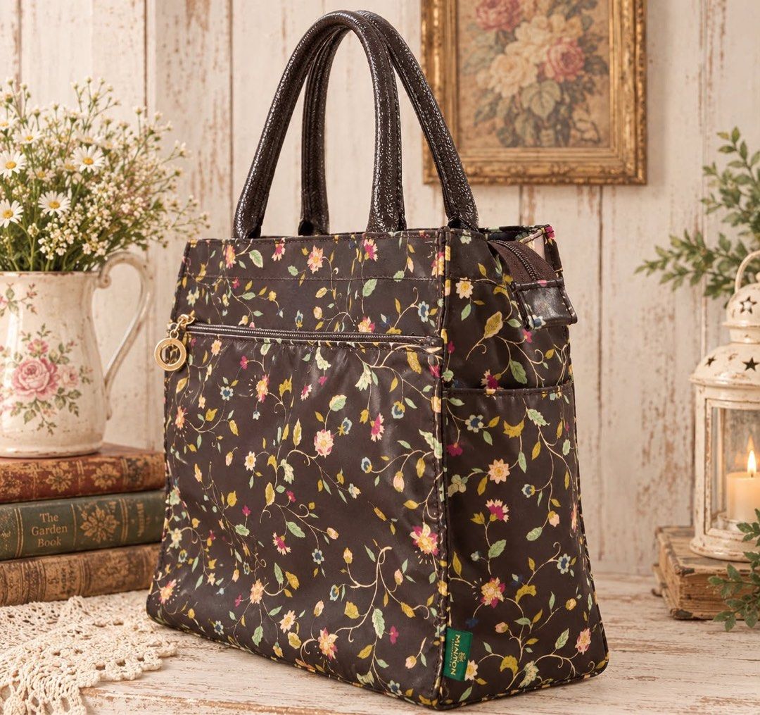Minton bag (Category: Other Home Decor) located in Dipolog. Submitted by playmatesfriend.ph (Listing ID 1469164881, Image 2). Description: .