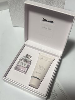 （分類：）位於 。 由 lovemailgg 提交（商品編號 1469355061，圖片 1）。簡介： 。