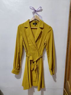 (Category: ) located in . Submitted by wornwardrobe (Listing ID 1469164932, Image 1). Description: .