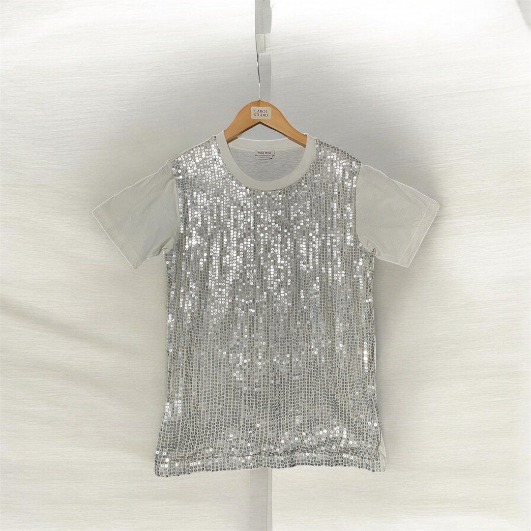 Miu Miu Shirt (Category: Activewear) located in Munoz. Submitted by bb_jimbo0 (Listing ID 1469280474, Image 1). Description: Miu miu shirt no issue Xs on tag.