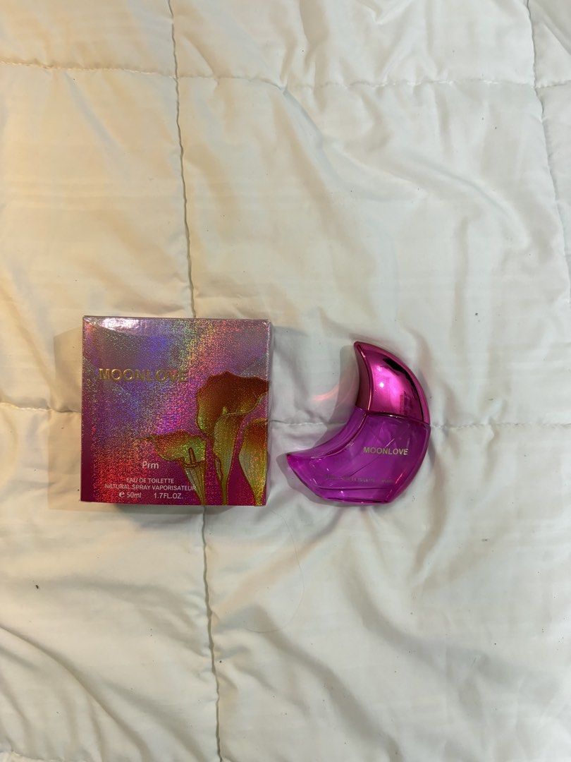 MOONLOVE PERFUME (Category: Fragrance & Deodorants) located in Manila. Submitted by bibibadoobeee (Listing ID 1469230732, Image 1). Description: .