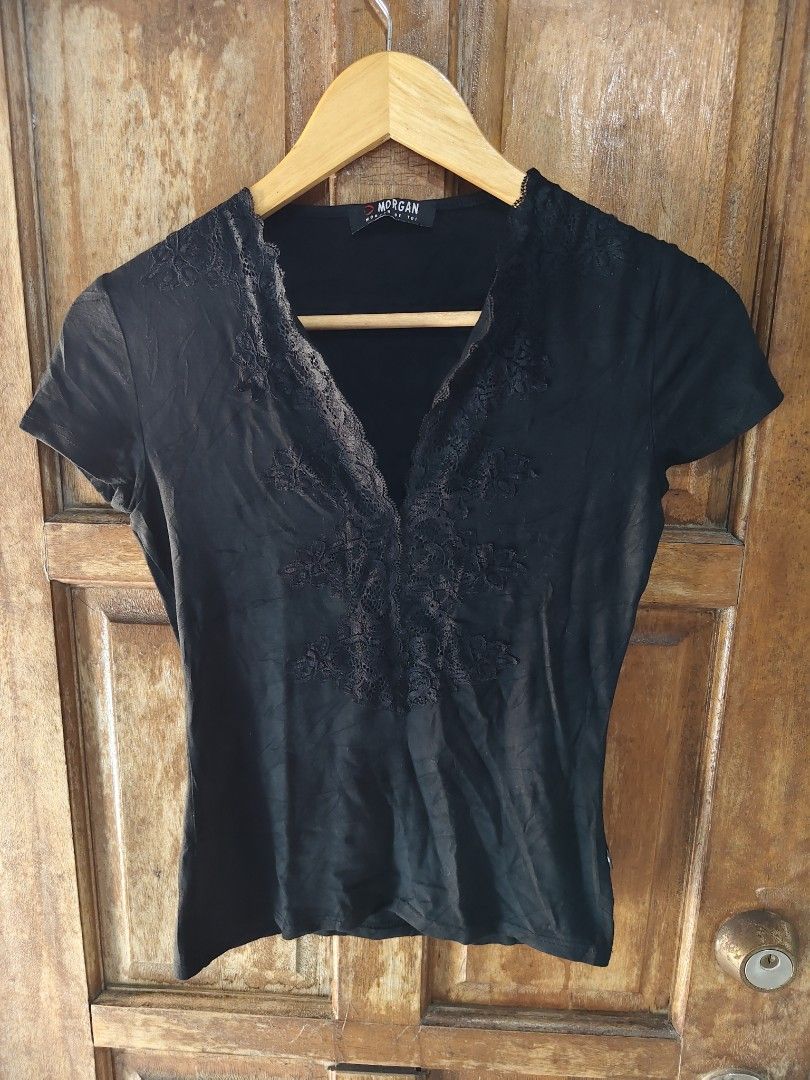 Morgan Black Tops (Category: Others Tops) located in Iloilo. Submitted by branded-boy0422_16 (Listing ID 1469163401, Image 1). Description: xs small W: 14 L: 21 Good as new need washed only.