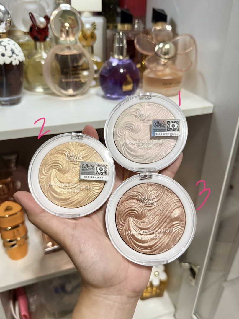 Mua Makeup Academy Highlighters (Category: Makeup) located in Bacoor. Submitted by jandeeee (Listing ID 1469360323, Image 1). Description: .