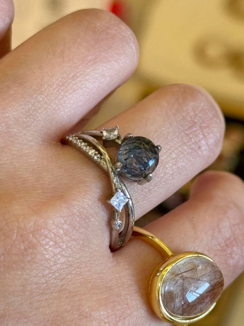 Natural Rutilated Quartz Rings (Category: Rings) located in Baguio. Submitted by asna_taku (Listing ID 1469238585, Image 3). Description: ✨ Natural Rutilated Quartz Rings | Bnew Silver Plated in Gold ✨ For ladies who love unique natural gemstones! 🤎 💎 Natural Rutilated Quartz – known for its beautiful needle-like rutile inclusions, creating one-of-a-kind patterns inside each stone. Often called Venus Hair Stone, it’s admired for its striking na