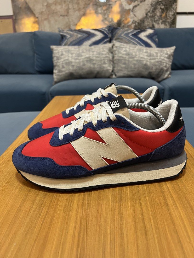 NB 237 Velocity Red Atlantic (Category: Sneakers) located in Pasig City. Submitted by ohshitarat (Listing ID 1469189773, Image 3). Description: For sale: NB 237 Velocity Red Atlantic Complete w box (box is a bit beat up) Excellent condition Minor wear on soles Size 10 ₱1200 Pasig City location.