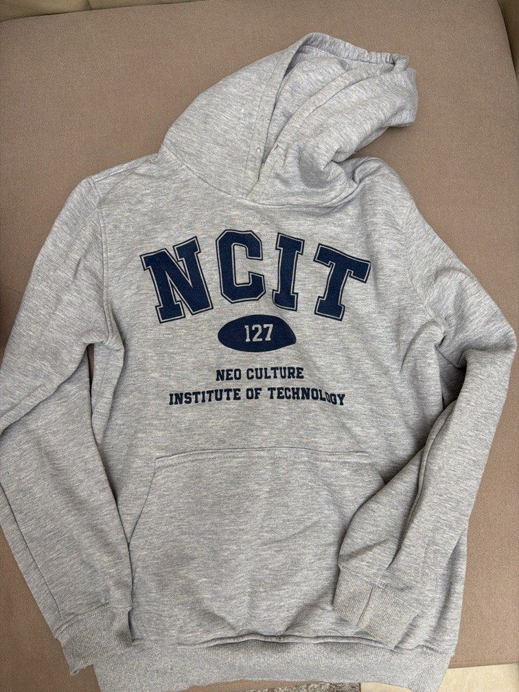 NCIT NCT 127 Gray Hoodie (Category: Coats, Jackets and Outerwear) located in Las Pinas. Submitted by thealyssacloset (Listing ID 1469213916, Image 1). Description: .