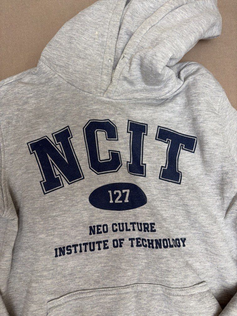 NCIT NCT 127 Gray Hoodie (Category: Coats, Jackets and Outerwear) located in Las Pinas. Submitted by thealyssacloset (Listing ID 1469213916, Image 2). Description: .