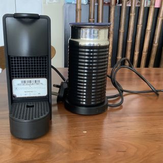 Nespresso Coffee Machine and Milk Frother Bundle, TV & Home Appliances ...