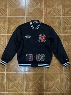 (Category: ) located in . Submitted by trippy_thrift_finds (Listing ID 1469316434, Image 1). Description: .