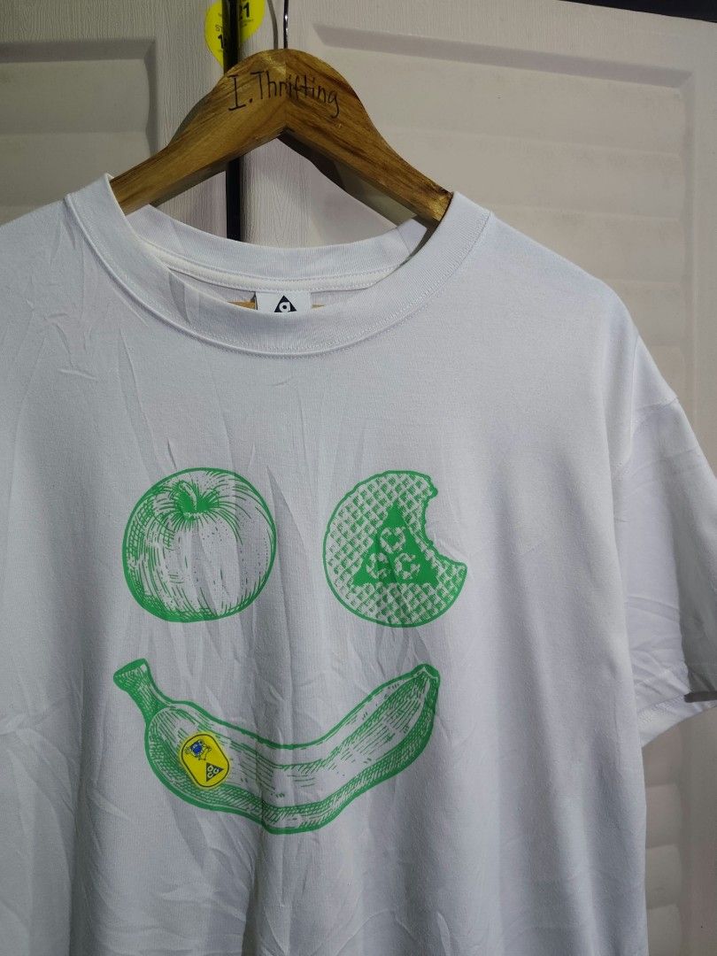 Nike Acg Hike snacks (Category: Tshirts & Polo Shirts ) located in Bacolod City. Submitted by i.thrifting (Listing ID 1469391709, Image 2). Description: Nike Acg Hike Snacks 21x28 Authentic no issue Very Good Condition color rate 9.5/10.