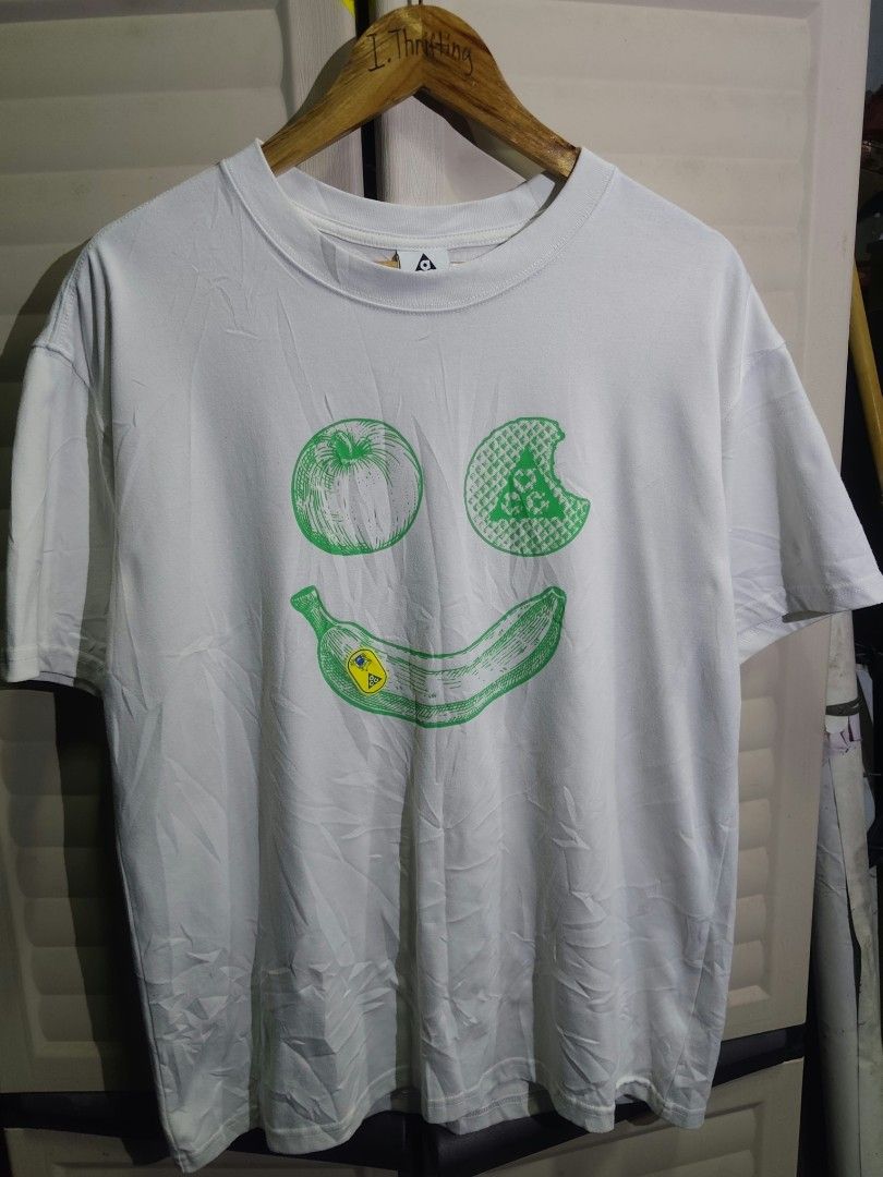 Nike Acg Hike snacks (Category: Tshirts & Polo Shirts ) located in Bacolod City. Submitted by i.thrifting (Listing ID 1469391709, Image 1). Description: Nike Acg Hike Snacks 21x28 Authentic no issue Very Good Condition color rate 9.5/10.