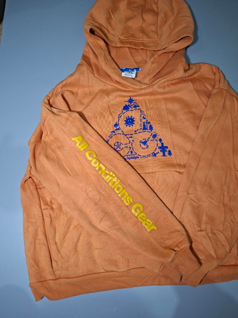Nike ACG Icon Fleece Pullover Hoodie (Category: Coats, Jackets and Outerwear) located in Dipolog. Submitted by elcatips420 (Listing ID 1469301177, Image 2). Description: nike acg hoodie jacket men and women 20 WIDTH 23 LENGTH no issue authentic sobrang solid neto sa personal dm lang po if interested.