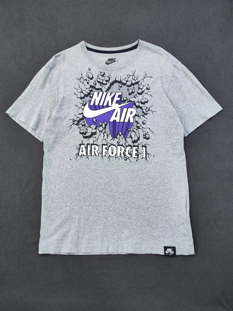 Nike Air Force 1 Tee (Category: Tshirts & Polo Shirts ) located in Bulacan. Submitted by emilj23 (Listing ID 1469170214, Image 1). Description: Nike Air Force 1 Tee Size XL on tag L 28 W 19 Condition 9/10 Color rate 9/10 No Issue.