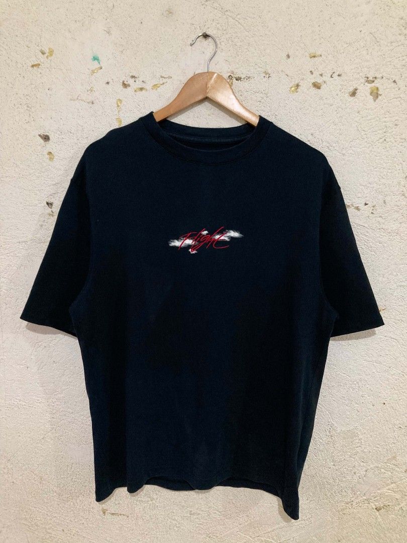 Nike Air Jordan Flight Essentials '85 Tee (Category: Tshirts & Polo Shirts ) located in San Jose del Monte. Submitted by zen31 (Listing ID 1469359631, Image 3). Description: NIKE AIR JORDAN FLIGHT ESSENTIALS '85 TEE LARGE ON TAG 21X28 DIMENSION EXCELLENT CONDITION (AS NEW CONDITION) 10/10 COLOR RATE NO ISSUE .