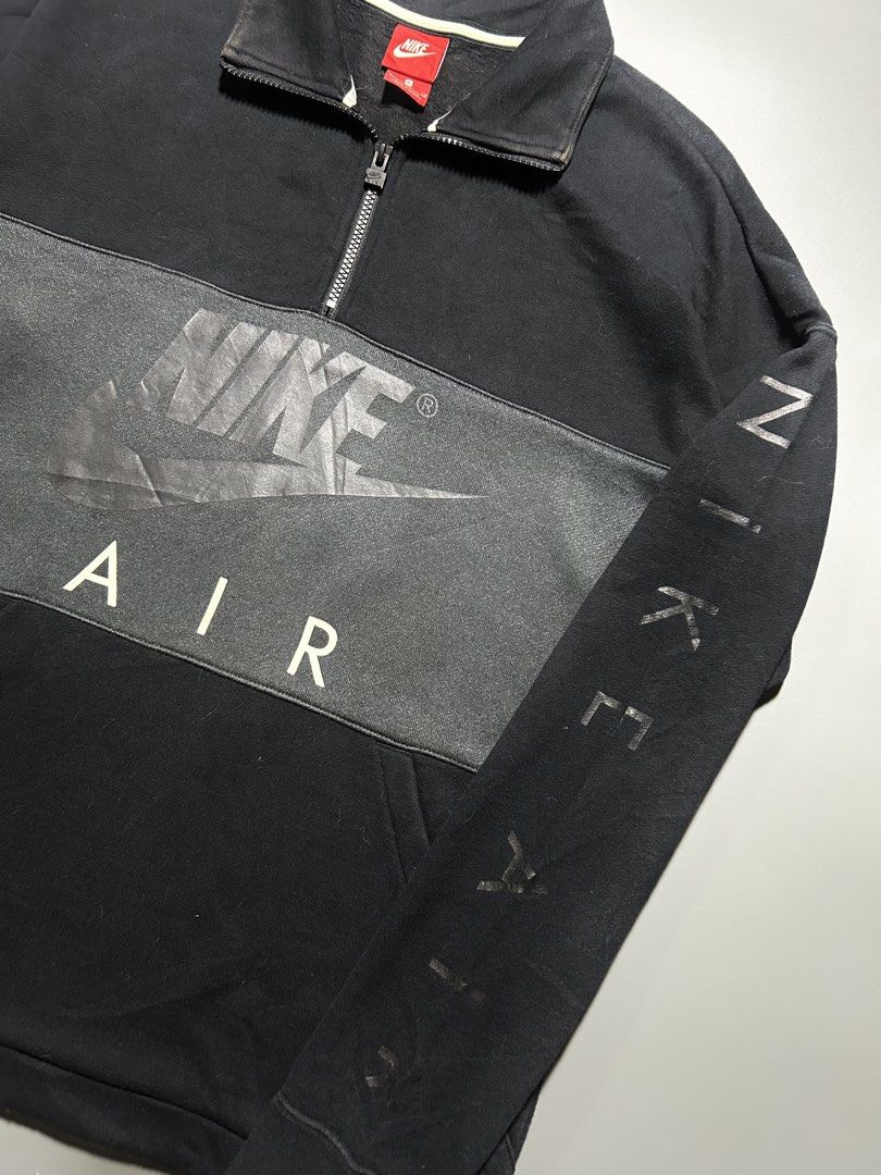 Nike Air Quarter Zip Jacket (Category: Coats, Jackets and Outerwear) located in Manila. Submitted by tnt_wrldwide (Listing ID 1469350445, Image 2). Description: DM for Details!.