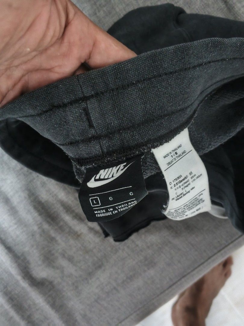 Nike alumni (Category: Shorts) located in Bago City. Submitted by jesperguangco23 (Listing ID 1469196841, Image 2). Description: .