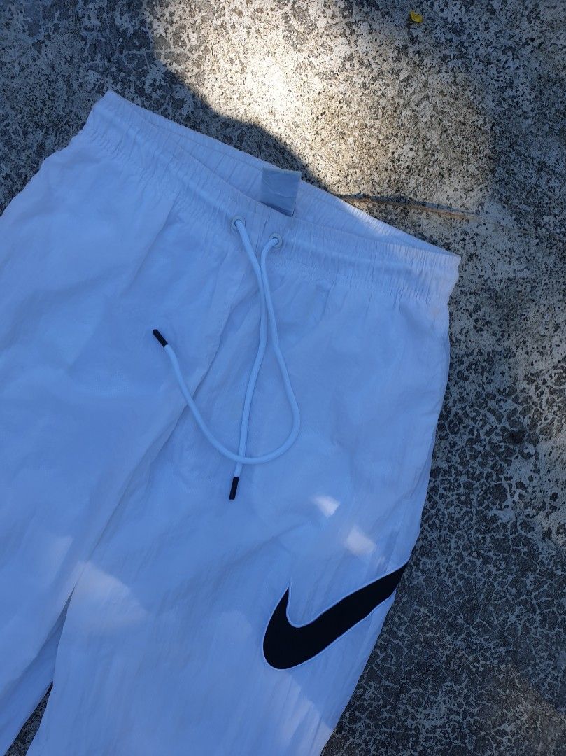 Nike Bigswoosh Trackpants (Category: Joggers) located in Bani. Submitted by thriftmaggots.ph (Listing ID 1468078988, Image 3). Description: Nike Big Swoosh Trackpants Claim for 450php + Shipping fee Size medium Waistline 28-31 Length 37 Embroidery Logo Minor issue 1 small hole sa pwetan(check last photo) 9.5/10 Condition Payment fist via gcash/maribank Pass to cod/cop Location Pangasinan, luzon.