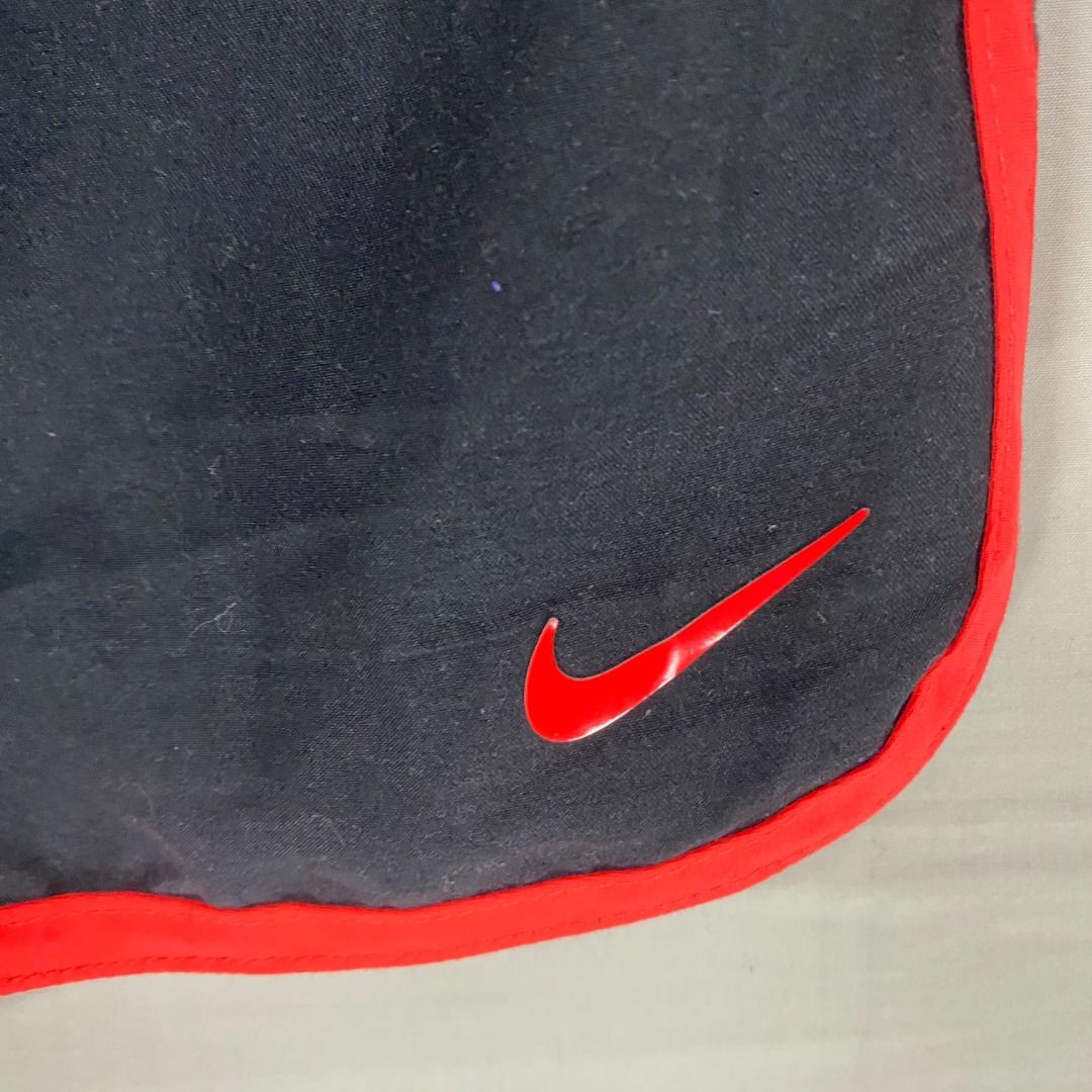 Nike Black & Crimson Red Athletic Shorts / Size Medium (Category: Activewear) located in Antipolo. Submitted by canadafindss (Listing ID 1469329868, Image 2). Description: Visit & Follow Canada Finds for more premium thrift, streetwear, vintage, techwear, activewear, and branded finds from Canada 🇨🇦 More items posted regularly: https://www.carousell.ph/u/canadafindss Nike Black & Crimson Red Athletic Shorts / Size Medium Sporty and lightweight 