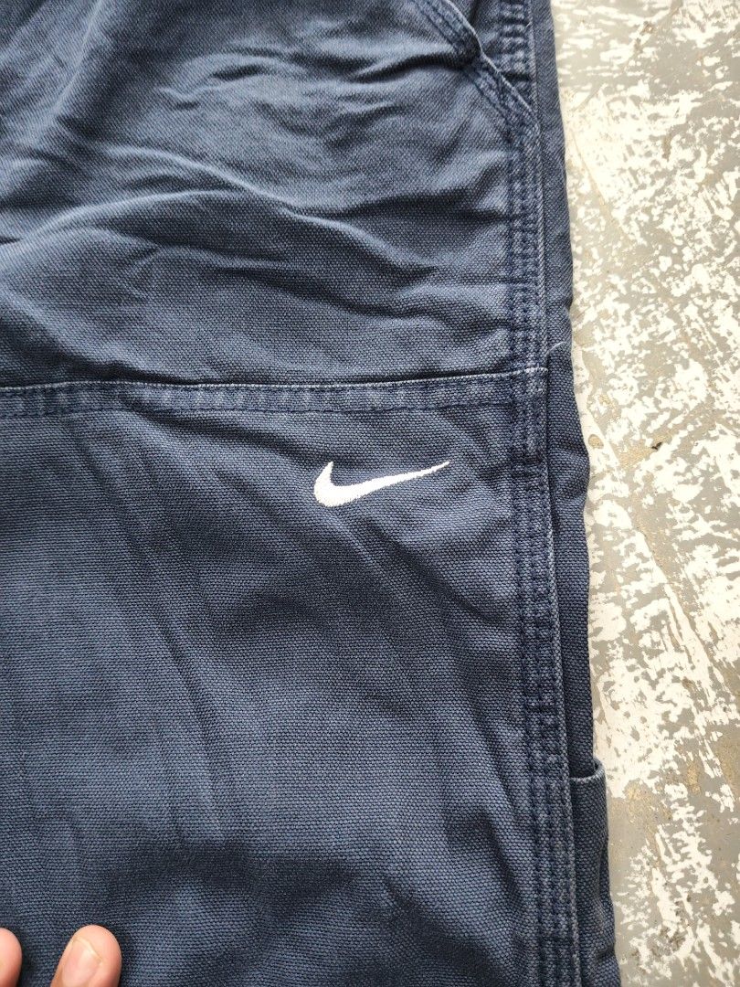 Nike Carpenter Double Knee Pants (Category: Jeans) located in Cabadbaran. Submitted by jem1124 (Listing ID 1469212682, Image 3). Description: 35 waistline 38 length 9 hem excellent condition No issue.