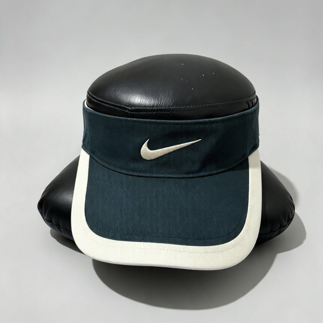 Nike Dark Green White Golf Visor Cap (Category: Caps & Hats) located in Manila. Submitted by galay.15 (Listing ID 1469340949, Image 1). Description: NIKE😍 (ALREADY WASHED) ▪️GOOD CONDITION ▪️NO ISSUE .