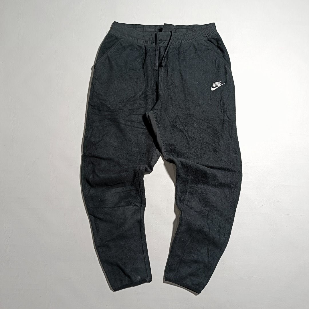 Nike Fleece Jogger🩶 (Category: Joggers) located in Baguio. Submitted by freshmarket_2600 (Listing ID 1469168921, Image 1). Description: 580+sf.