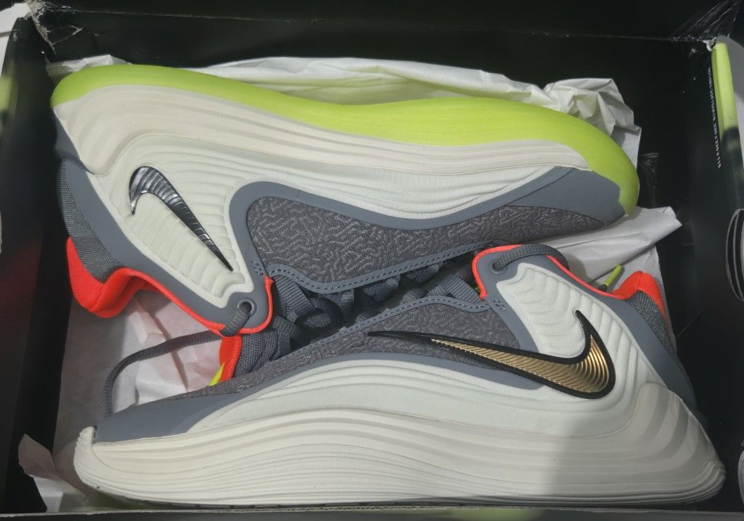 Nike Freak 7 Deception (Category: Sneakers) located in Cauayan City . Submitted by blackandgelowww (Listing ID 1469191068, Image 1). Description: brand new local release with receipt size 8 mens below SRP.