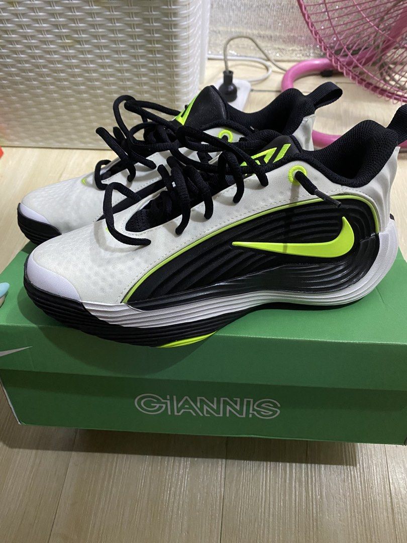 Nike Giannis Immortality 5 EP White Volt Black (Category: Sneakers) located in Makati City. Submitted by roangawat (Listing ID 1469199324, Image 2). Description: - Brand: Nike Giannis Immortality 5 EP - Colorway: White, Volt, and Black with neon green accents - Size: US 6 / UK 5.5 / EUR 38.5 / CM 24 - Condition: Clean uppers, minimal wear on treads, excellent grip - Inclusions: Original green Giannis box included - Features: Signature Giannis bra
