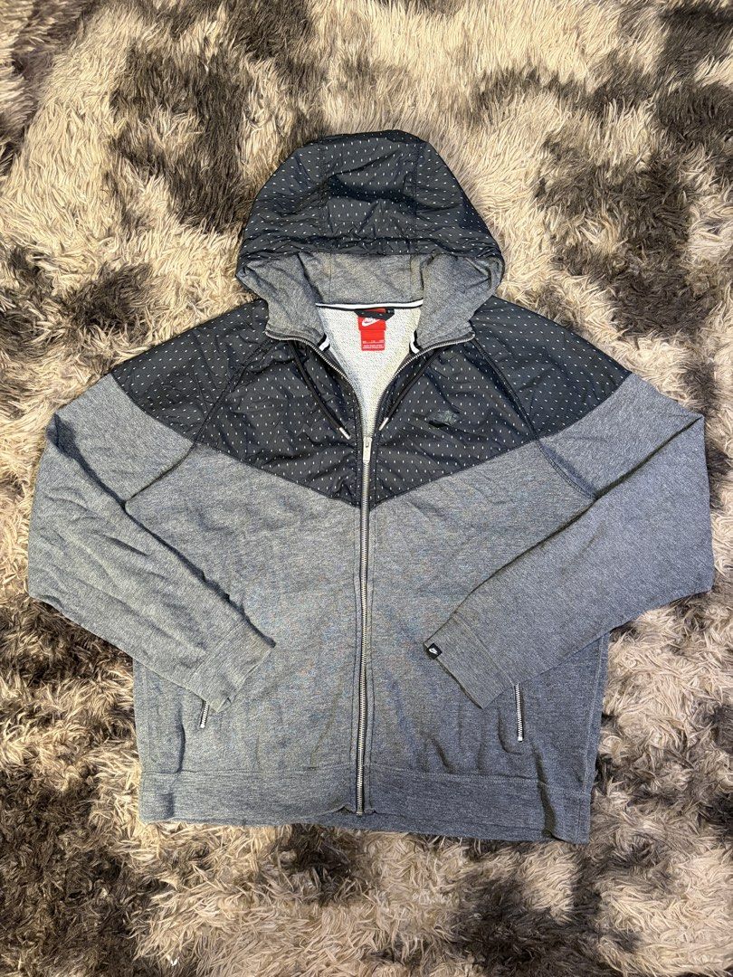 Nike Gray Patterned Zip-Up Hoodie XXL (Category: Hoodies) located in Manila. Submitted by _valuevault777 (Listing ID 1469178690, Image 1). Description: - Brand: Nike - Color: Dark gray and heather gray - Size: XXL (Standard Fit) - Origin: Made in Malaysia - Design: Patterned overlay on upper chest and hood - Features: Adjustable drawstrings, two secure front zip pockets, soft interior lining, ribbed cuffs and hem.