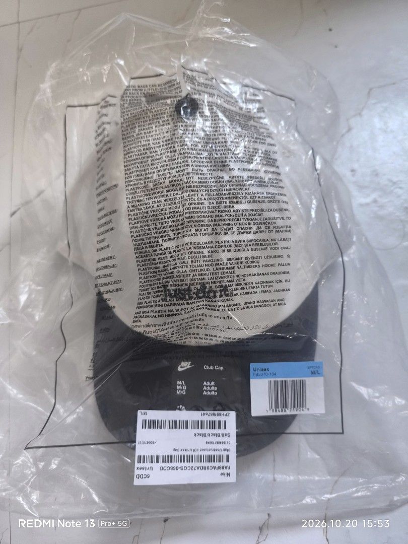 Nike Just do it (Category: Caps & Hats) located in Maragondon. Submitted by jayharvey66 (Listing ID 1469233565, Image 1). Description: Brand New 🔥 M/L SIZE.