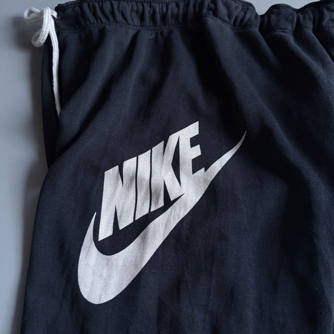 Nike Just Do It Black Joggers Sweatpants (Category: Joggers) located in Benito Soliven. Submitted by markedasdifferent (Listing ID 1469252678, Image 3). Description: NIKE SWEATS 34 Up 40 L 13 thigh 7 hem CR AND CONDI: 8.5 SIGN OF USE.