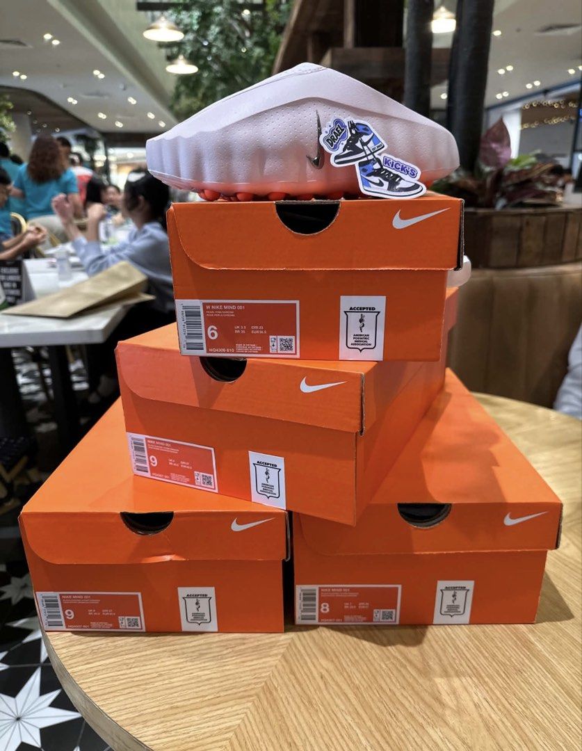 Nike Mind 001 Black Chrome & Pearl Pink (Category: Slippers & Slides) located in Manila. Submitted by johndaryll02 (Listing ID 1469177562, Image 2). Description: ✈️Available Onhand & Ready to ship. 🛵Same day delivery thru lalamove. Mind 001 ' Black Chrome ' 🖤 •8 US Men's (1) ₱6,200 •9 US Men's (2) ₱6,500 Mind 001 ' Pearl Pink ' 🩷 •6 US Women's (1) ₱6,200 •7 US Women's (1) ₱6,500 •8 US Women's (1) ₱6,500 📸Will send detailed pic upon request. �